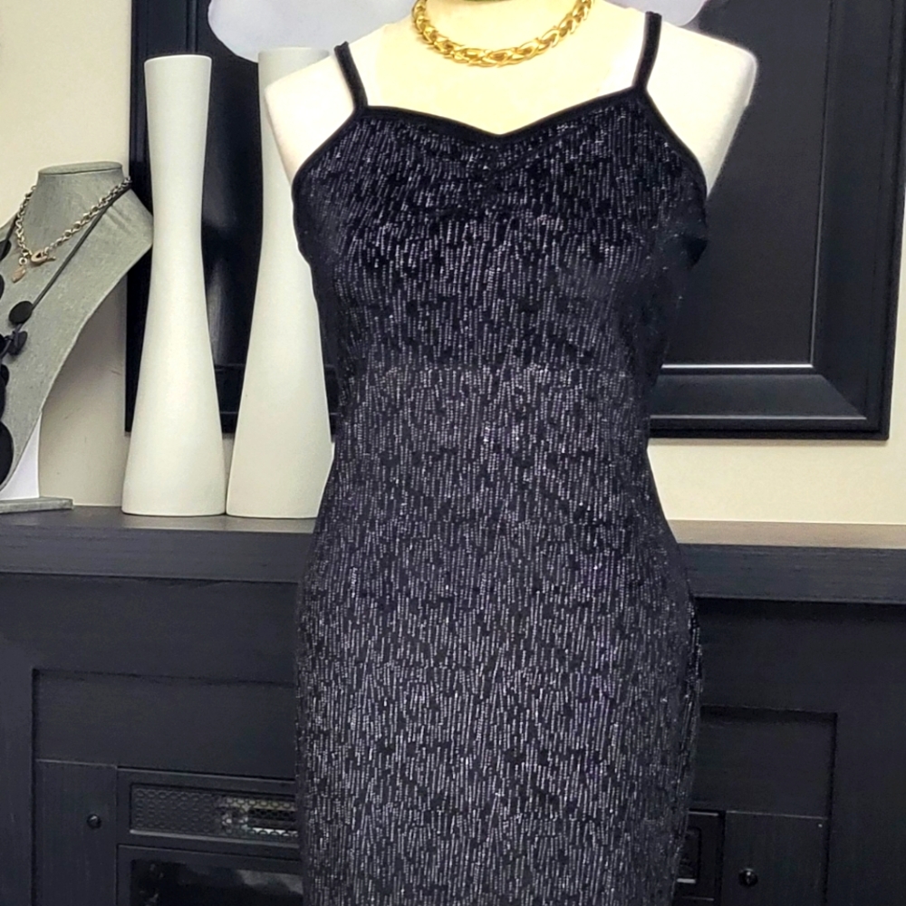 ❤️Elegant Black Prom /formal Sleeveless Dress